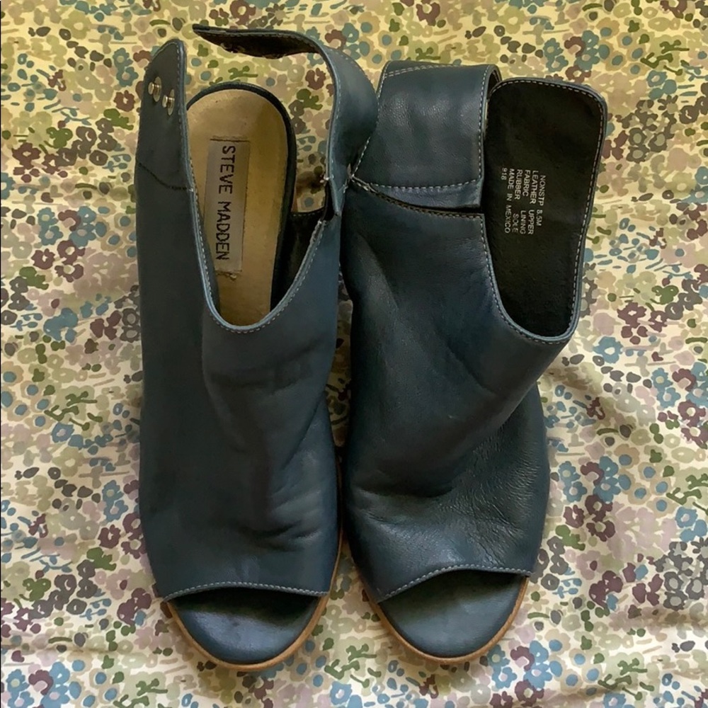 Steve Madden pumps